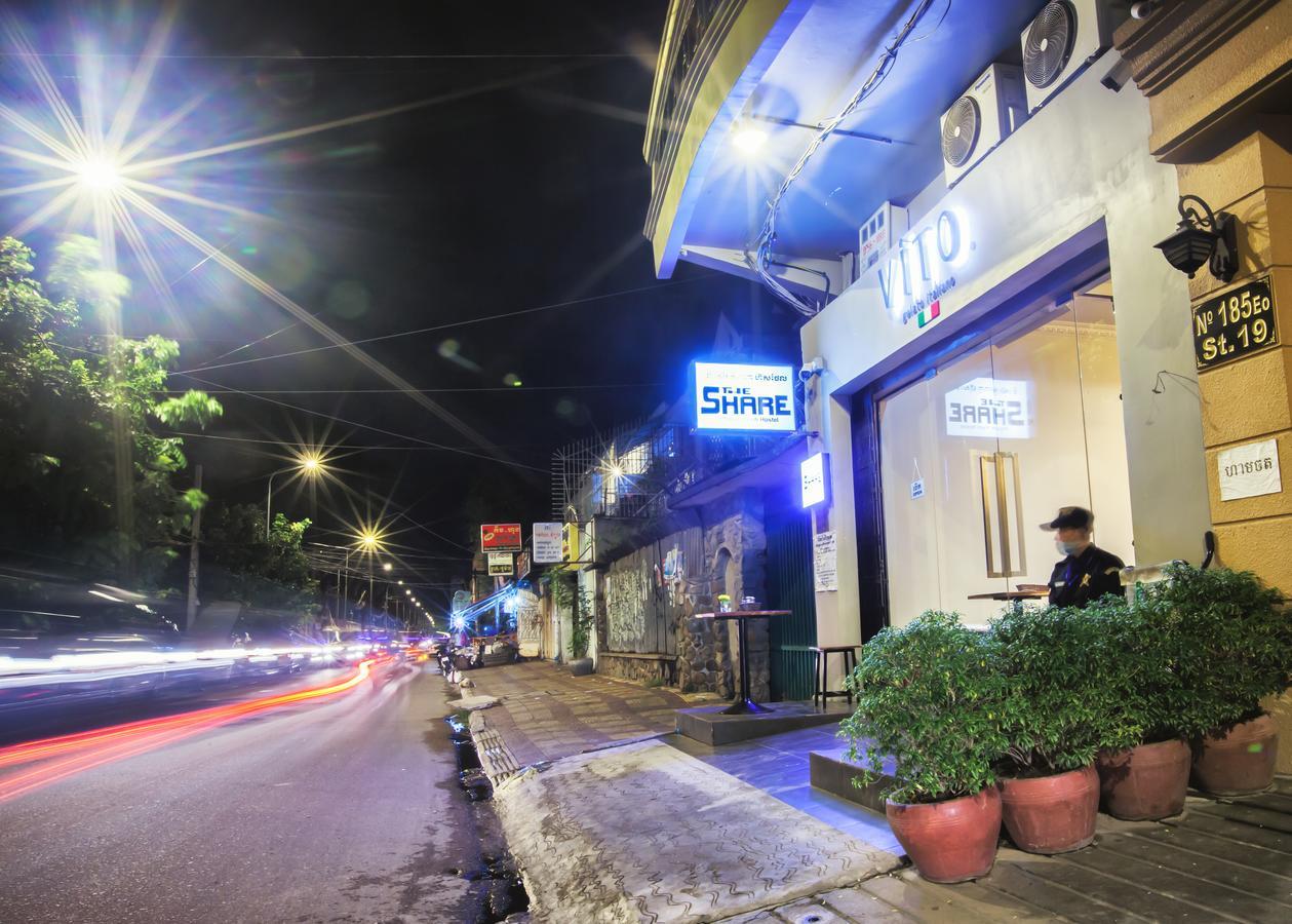 The Share Phnom Penh Hostel Exterior photo